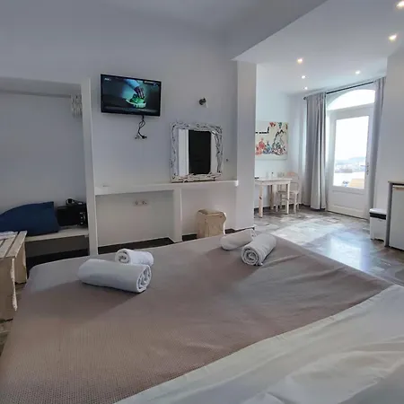 The Cliff Reflections - Adults Only Apartment Megalochori  Room photo